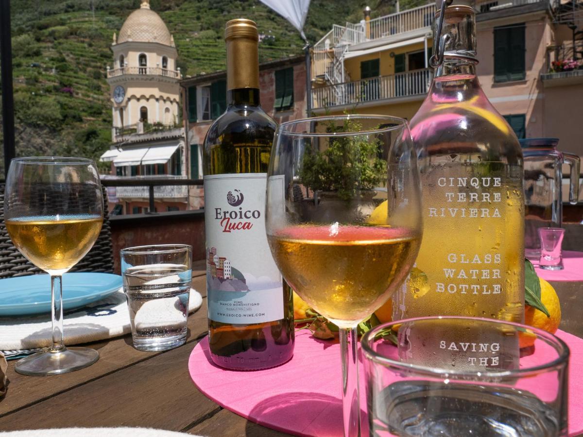 La Casa Di Eroico Vino Aparthotel Vernazza Exterior photo